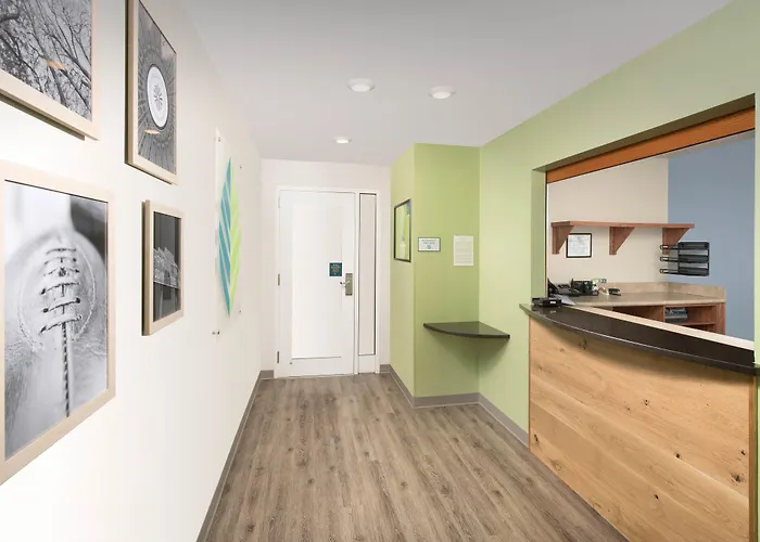 Extended Stay America Select Suites - Omaha - Southwest